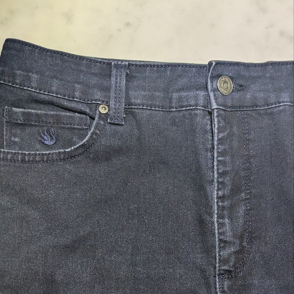 Gloria Vanderbilt Jeans / Slimming Effect Jeans - Picture 5 of 9